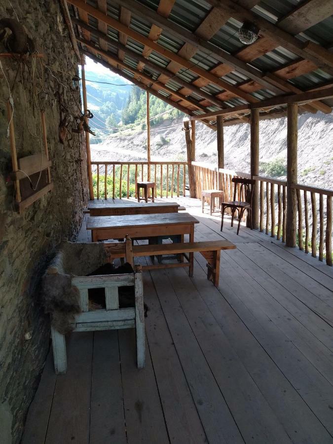 Raul Lushnu Darbaz Bed & Breakfast Mestia Exterior foto
