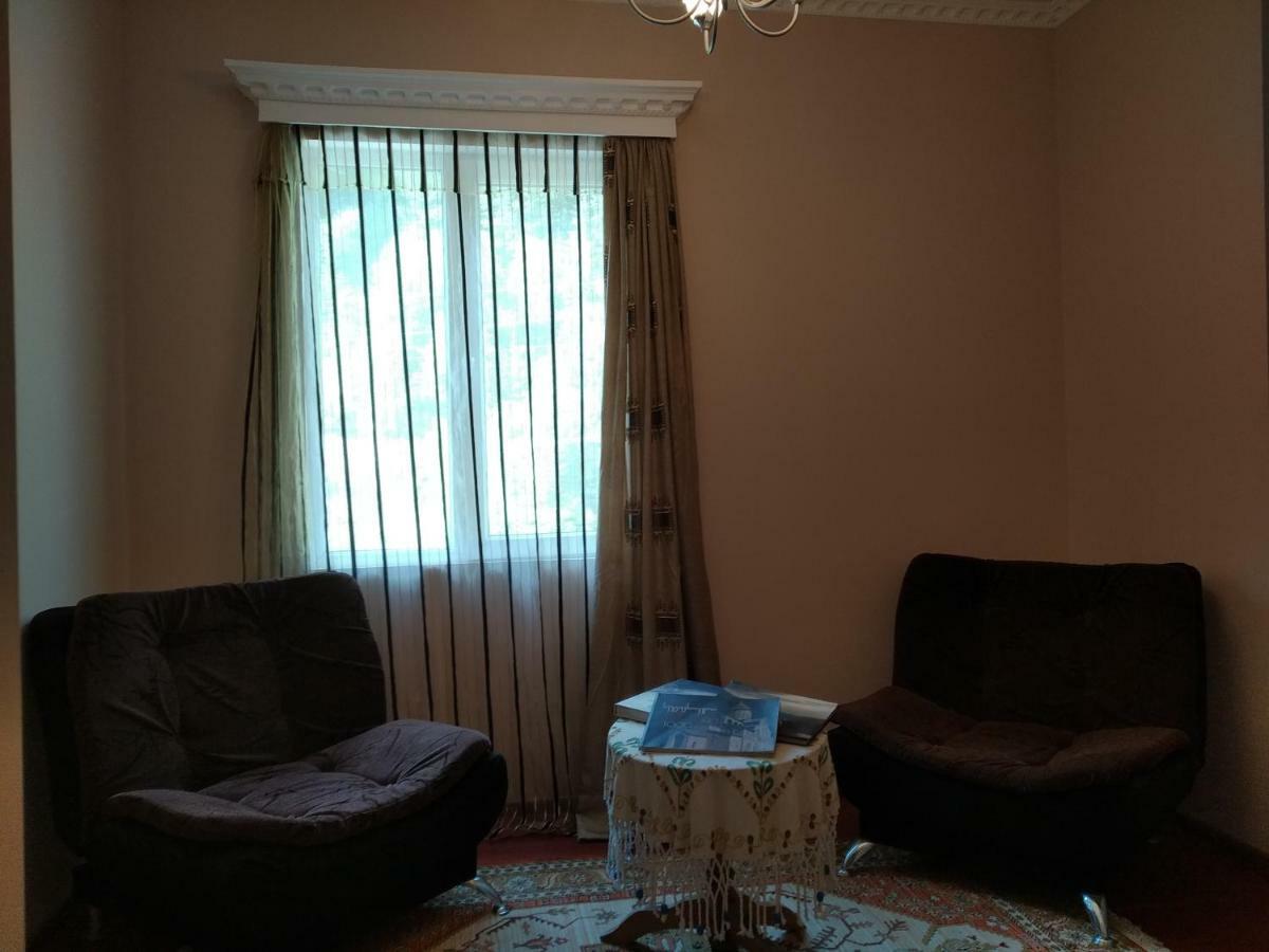 Raul Lushnu Darbaz Bed & Breakfast Mestia Exterior foto